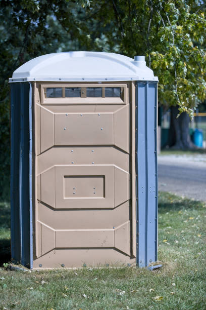 Best Luxury portable toilet rental  in Roselle, NJ